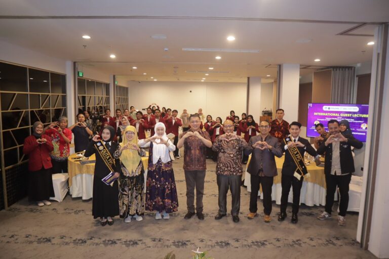 Hadirkan Profesor Taiwan, UMM Kupas Strategi Ketangguhan Guru di Tengah Disrupsi Digital